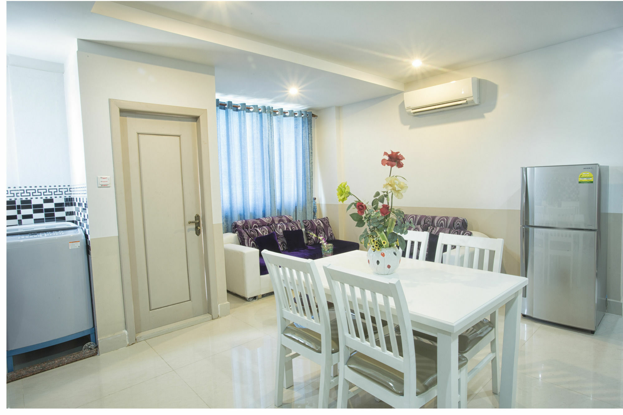 Raksmey Suo Hotel Phnom Penh Exterior photo
