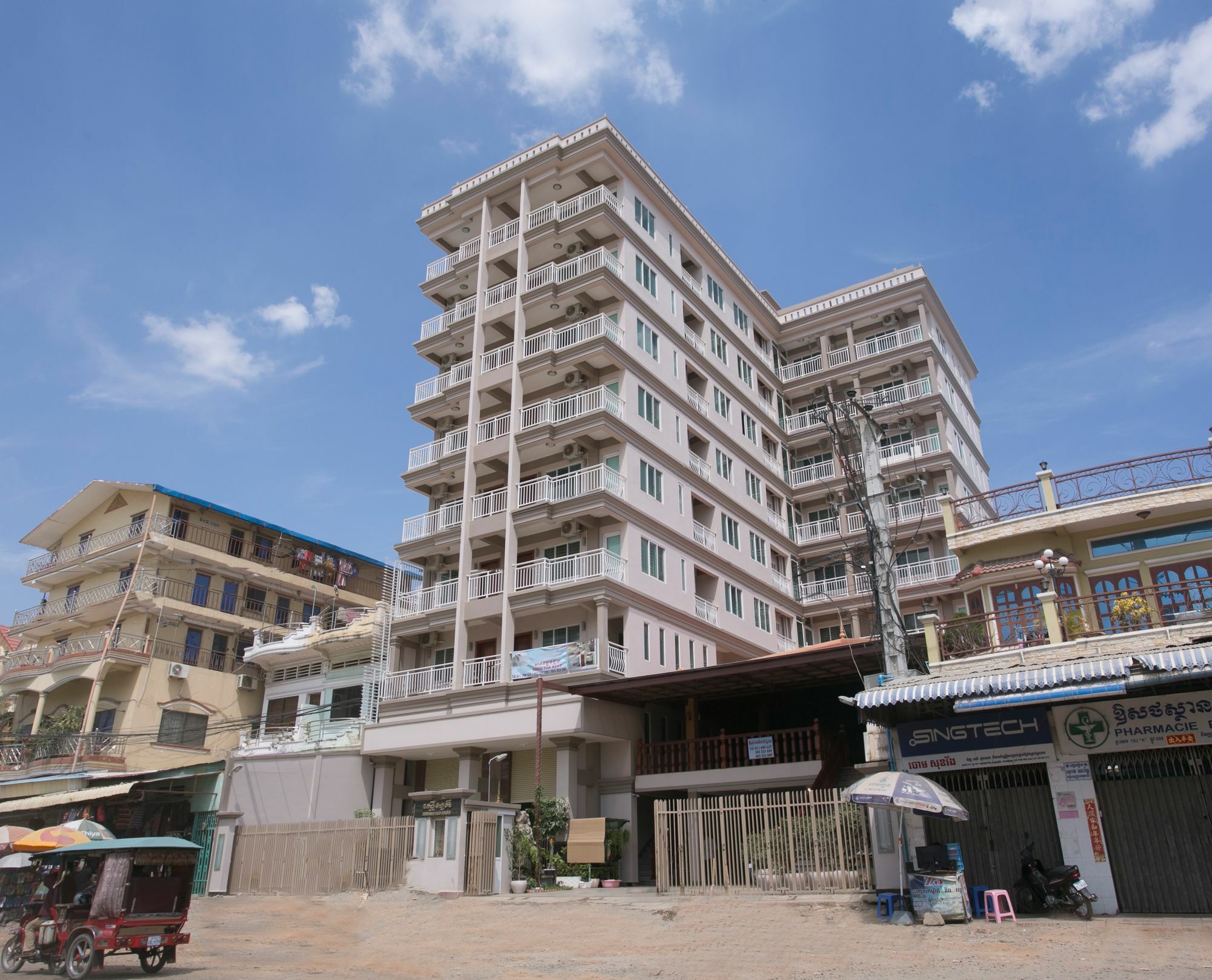 Raksmey Suo Hotel Phnom Penh Exterior photo